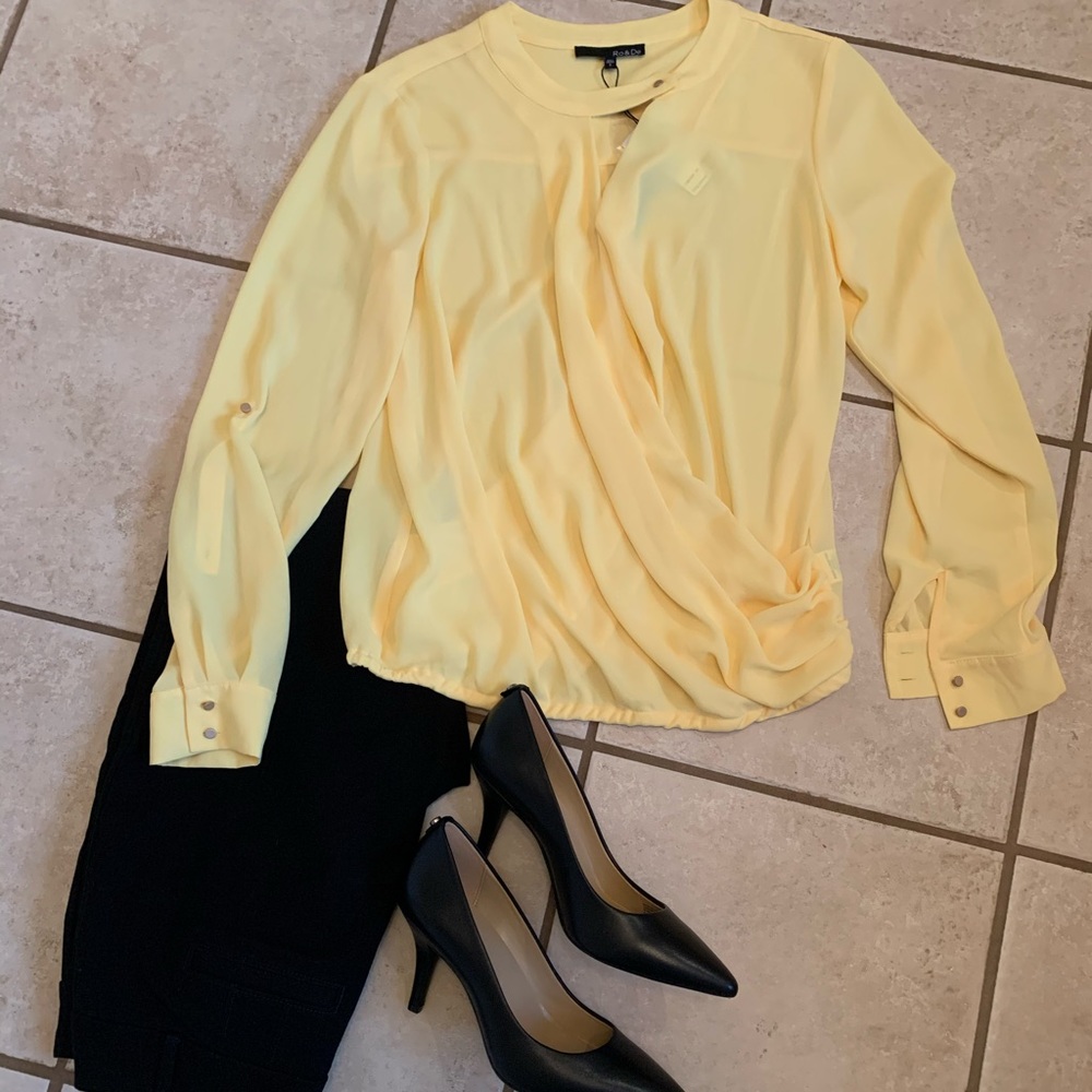 Yellow Blouse by Ro&De